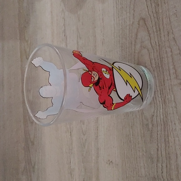 Superman & Flash justice league glass - Picture 2 of 3
